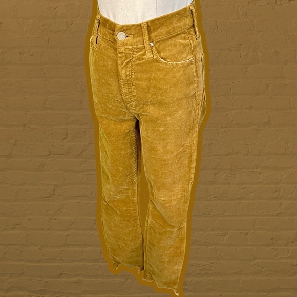MOTHER Denim ‘High Waisted Looker Ankle Chew’ Corduroy Pant in “Okra” Size 24 - Picture 5 of 16